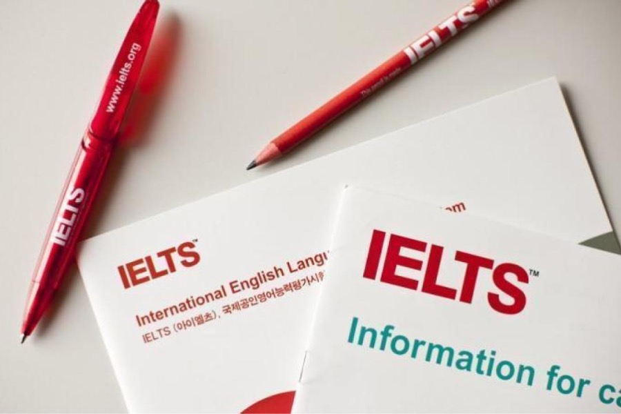 Các bằng cấp như IELTS, TOEFL, PTE hoặc Cambridge được sử dụng để chứng minh trình độ tiếng Anh của đương đơn
