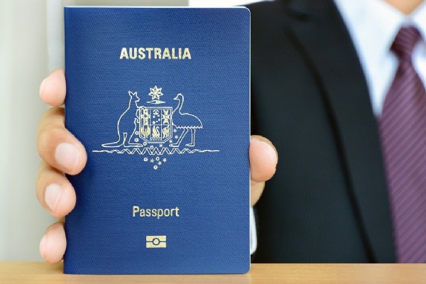 Visa 123 Úc cho phép bạn quyền nhập quốc tịch nếu đủ điều kiện