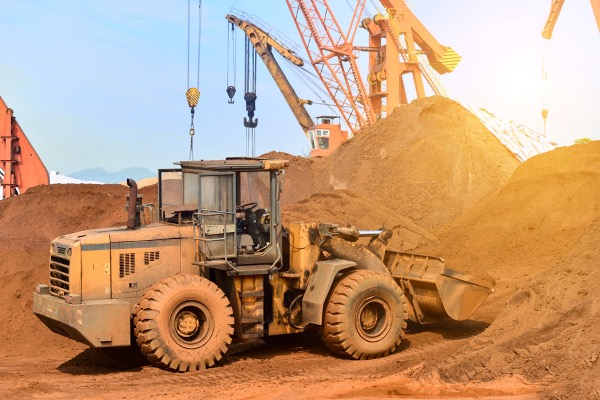 Với tài nguyên dồi dào như khoáng sản, Úc là một trong những quốc gia hàng đầu thế giới về khai thác và xuất khẩu