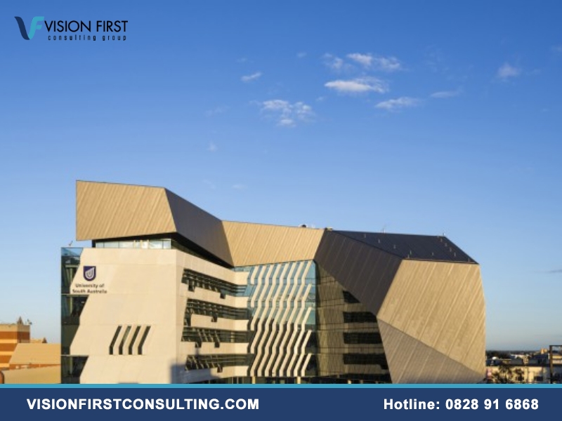 Trường University Of South Australia học phí bao nhiêu?