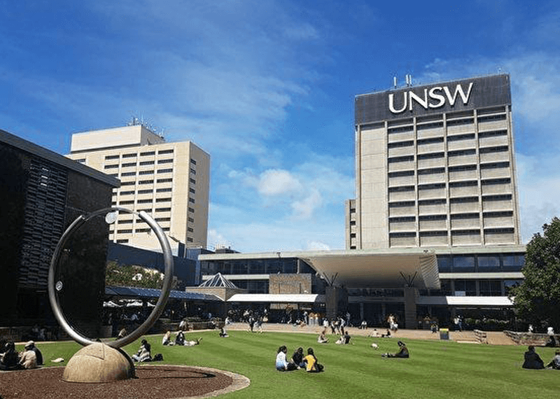 university_0001_Layer-3.png